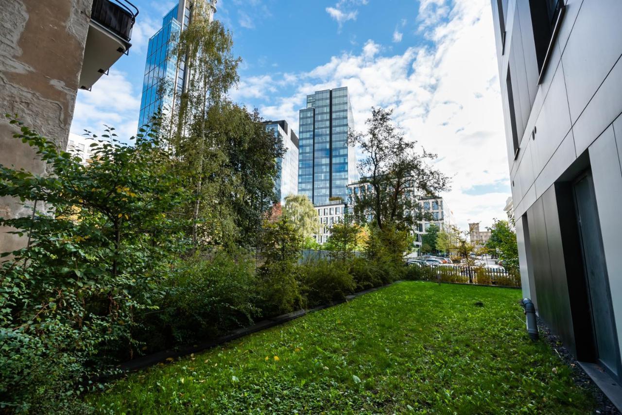 Zlota Sophisticated Apartment Warsaw Exterior photo